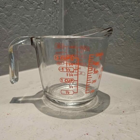 Red Letter Anchor Hocking Pyrex 2 Cup 400 milliliters Measuring Cup - Picture 3 of 6